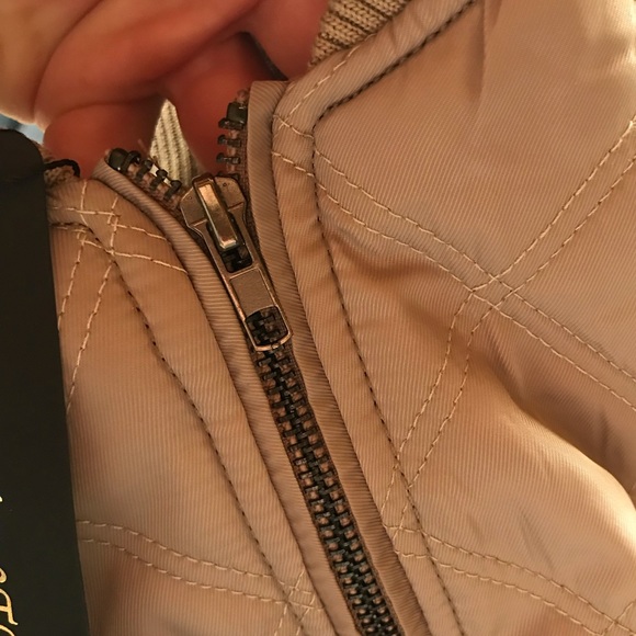 Black bomber jacket - Picture 4 of 4